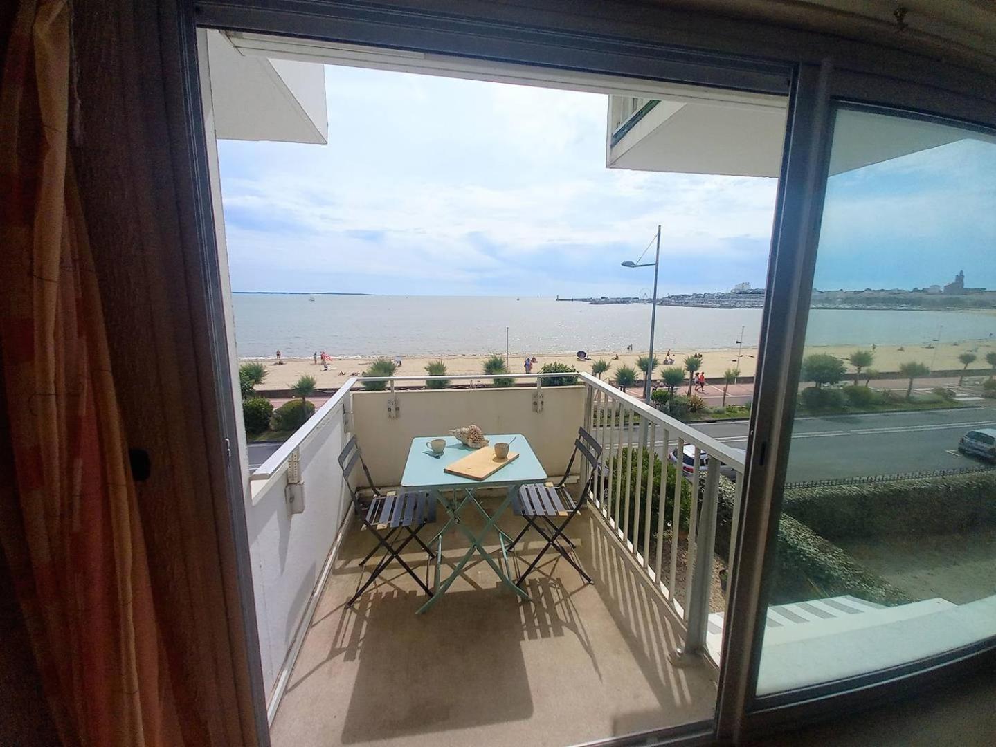 Royan - Vue Mer Pour Cet Appartement Face A La Plage - Grande Conche Buitenkant foto