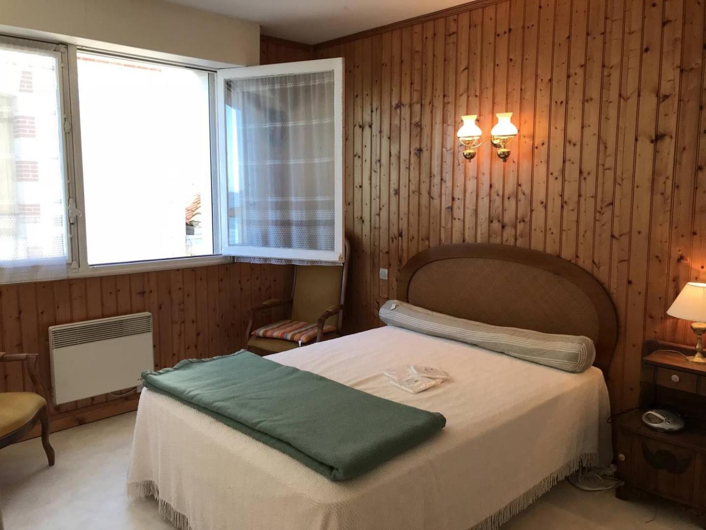 Royan - Vue Mer Pour Cet Appartement Face A La Plage - Grande Conche Buitenkant foto