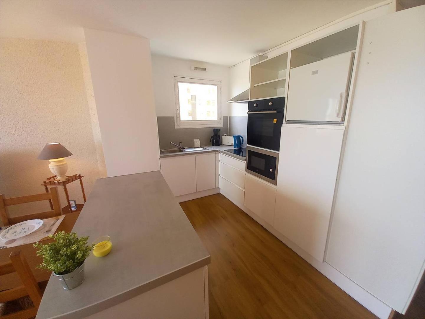 Royan - Vue Mer Pour Cet Appartement Face A La Plage - Grande Conche Buitenkant foto