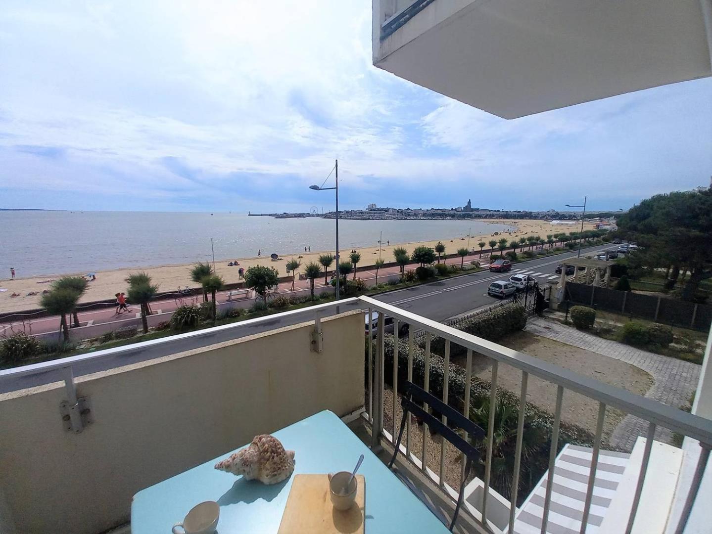 Royan - Vue Mer Pour Cet Appartement Face A La Plage - Grande Conche Buitenkant foto