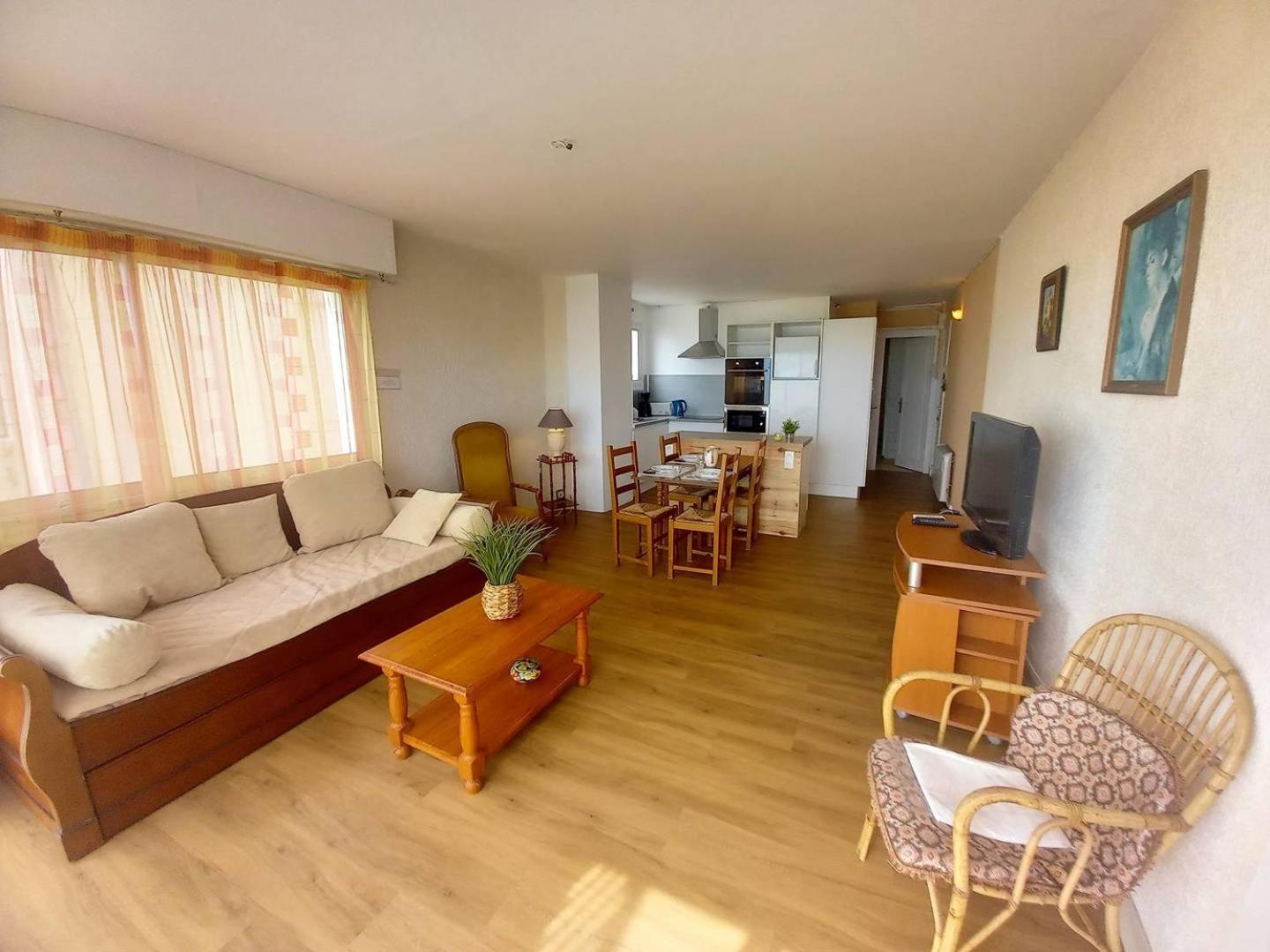 Royan - Vue Mer Pour Cet Appartement Face A La Plage - Grande Conche Buitenkant foto