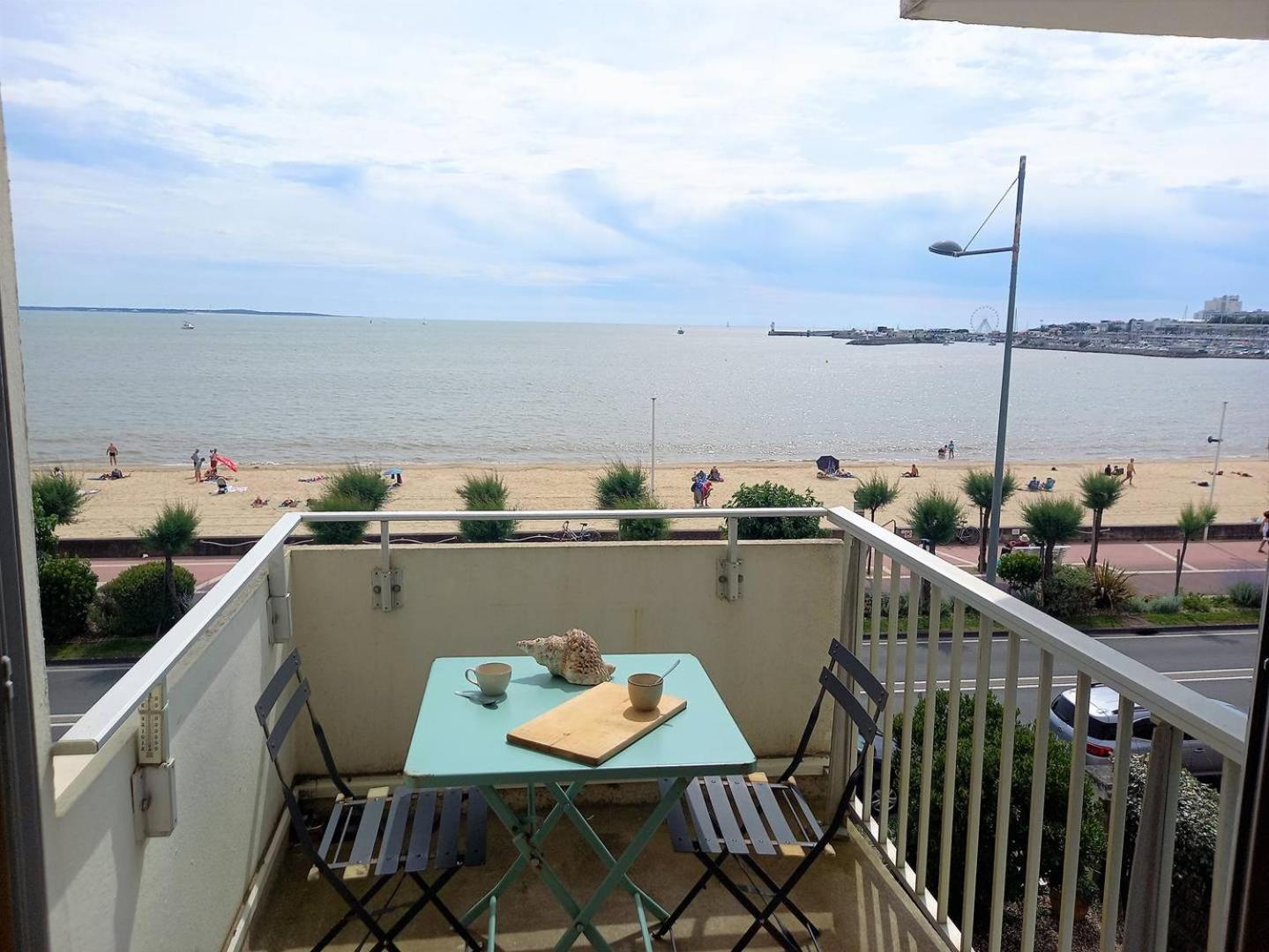 Royan - Vue Mer Pour Cet Appartement Face A La Plage - Grande Conche Buitenkant foto